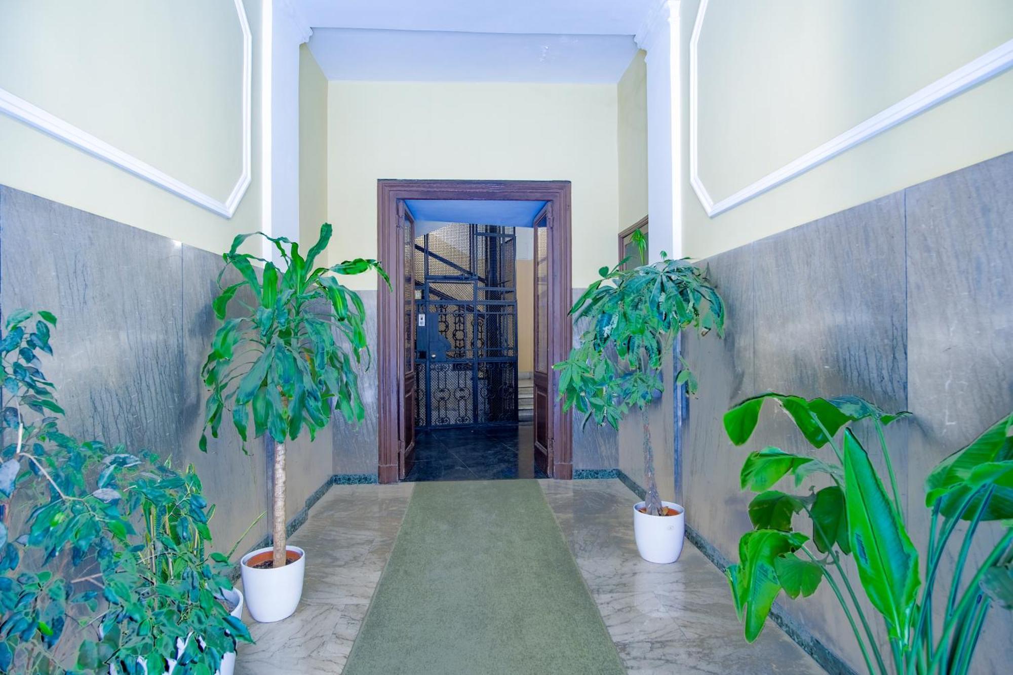 Appartement Elegantis Milos - Your Chic Retreat In