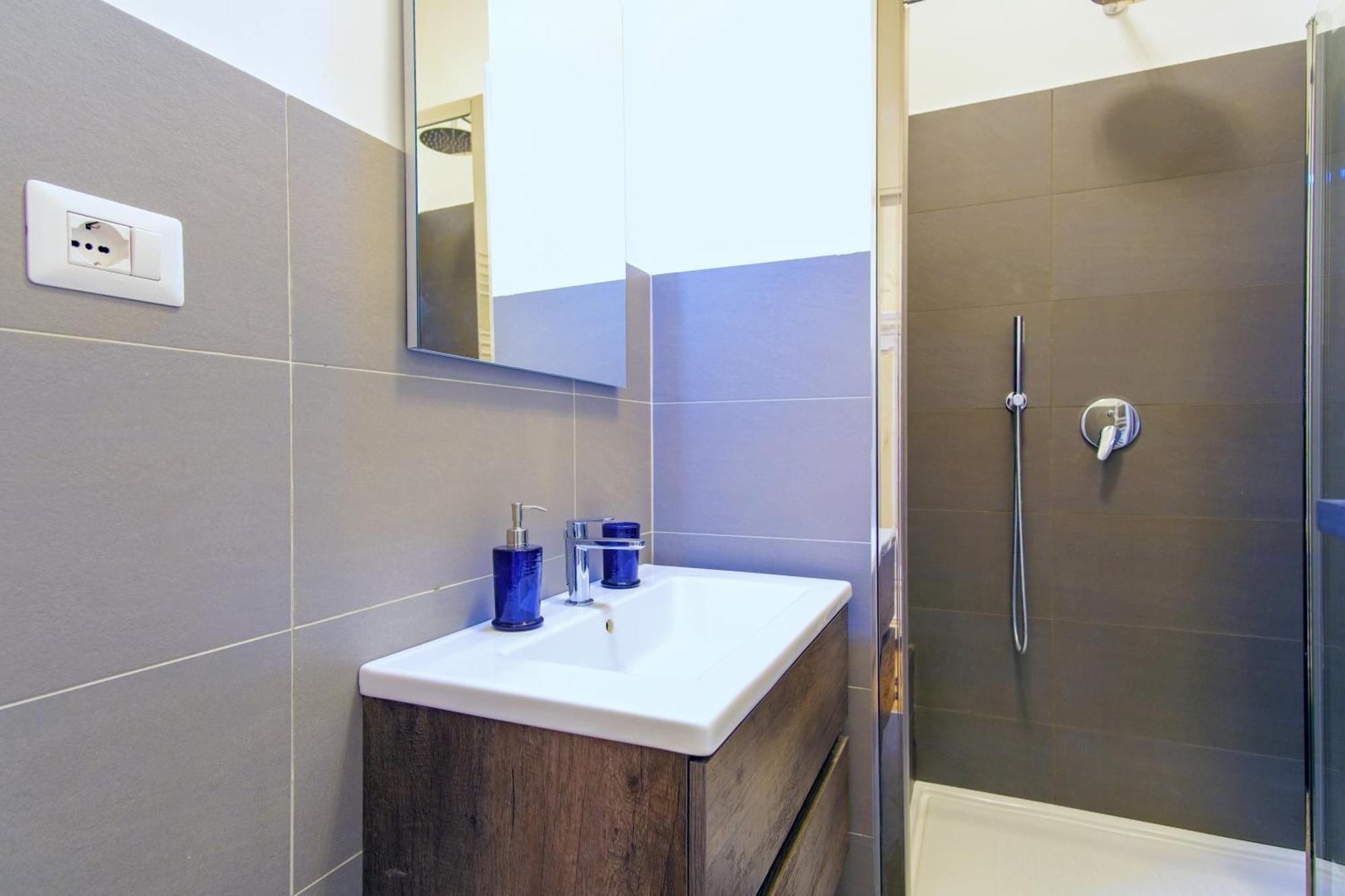 Elegantis Milos - Your Chic Retreat In Appartement Rome
