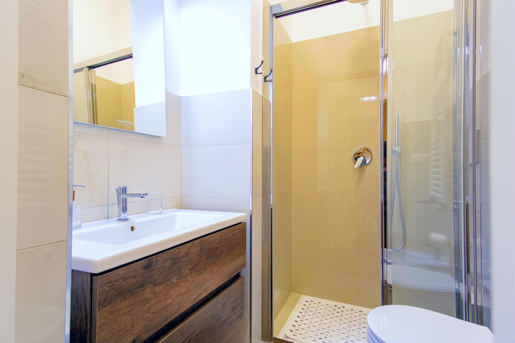 Elegantis Milos - Your Chic Retreat In Appartement Rome